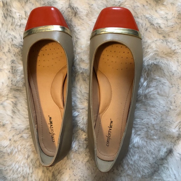 comfortview Shoes - 🔹🔸Comfortview size 11 flats w arch support🔸🔹